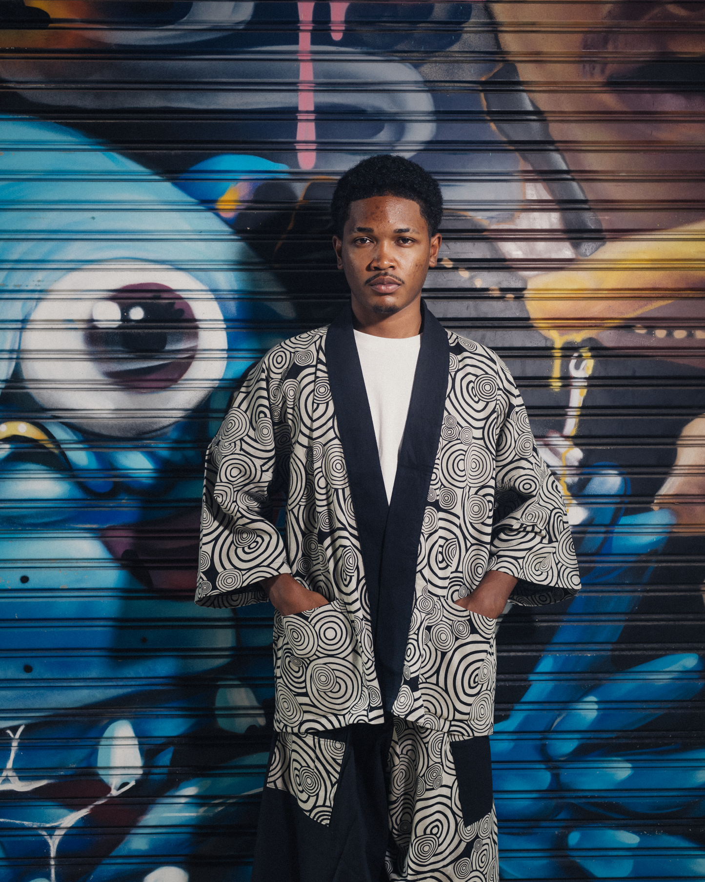 Black Swirl Kimono (Unisex)