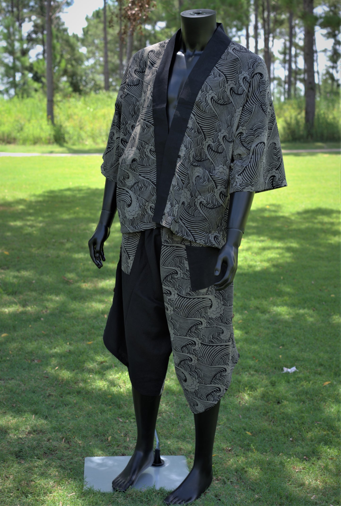 Tsunami Kimono